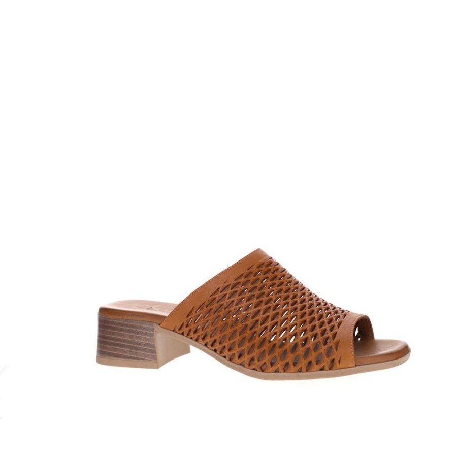 Shoes LE SANSA | Myles Tan